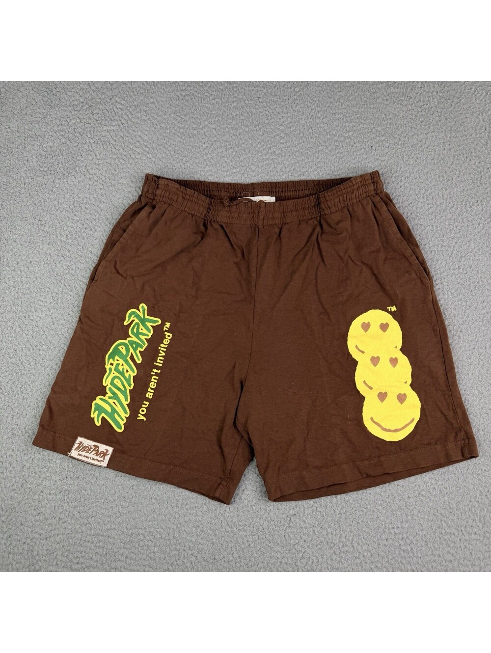 Hyde Park You Aren’t Invited Mens Large 32x6 Brown Jogger Shorts Smiley Face